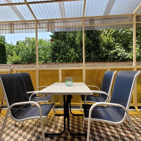 Tulipán Vendégház Homestay szállás Siófok